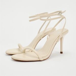 ZARA Tubular Strappy Sandals in Ivory Size 36